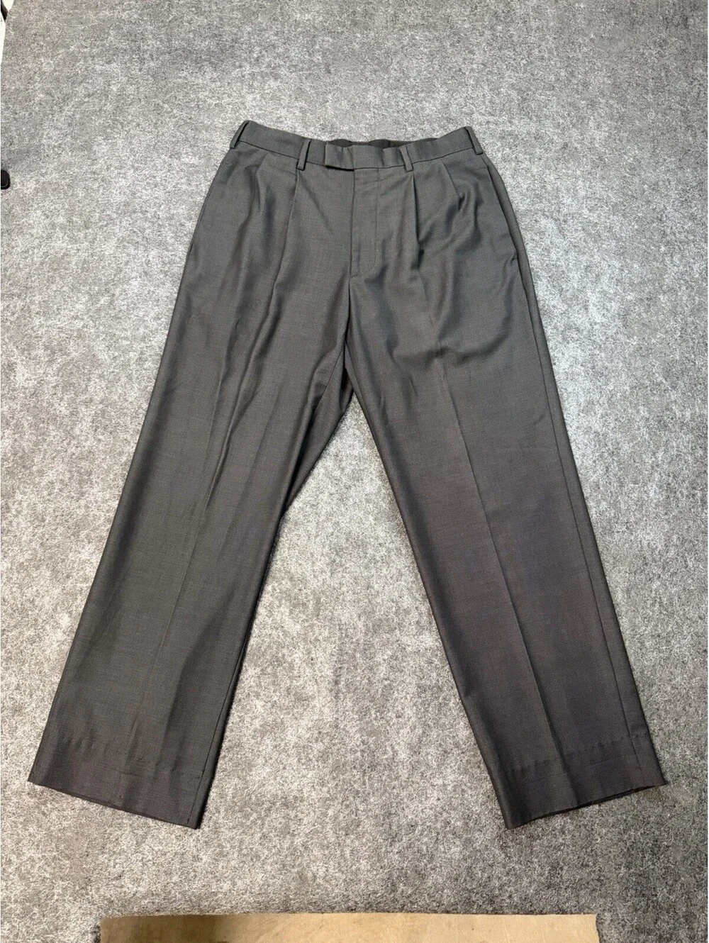 Perry Ellis America Mens Dress Pants Gray Pleated 32x30 Classic Fit
